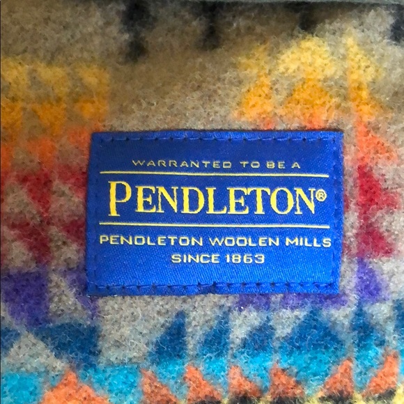 Pendleton Duffle - Picture 2 of 4